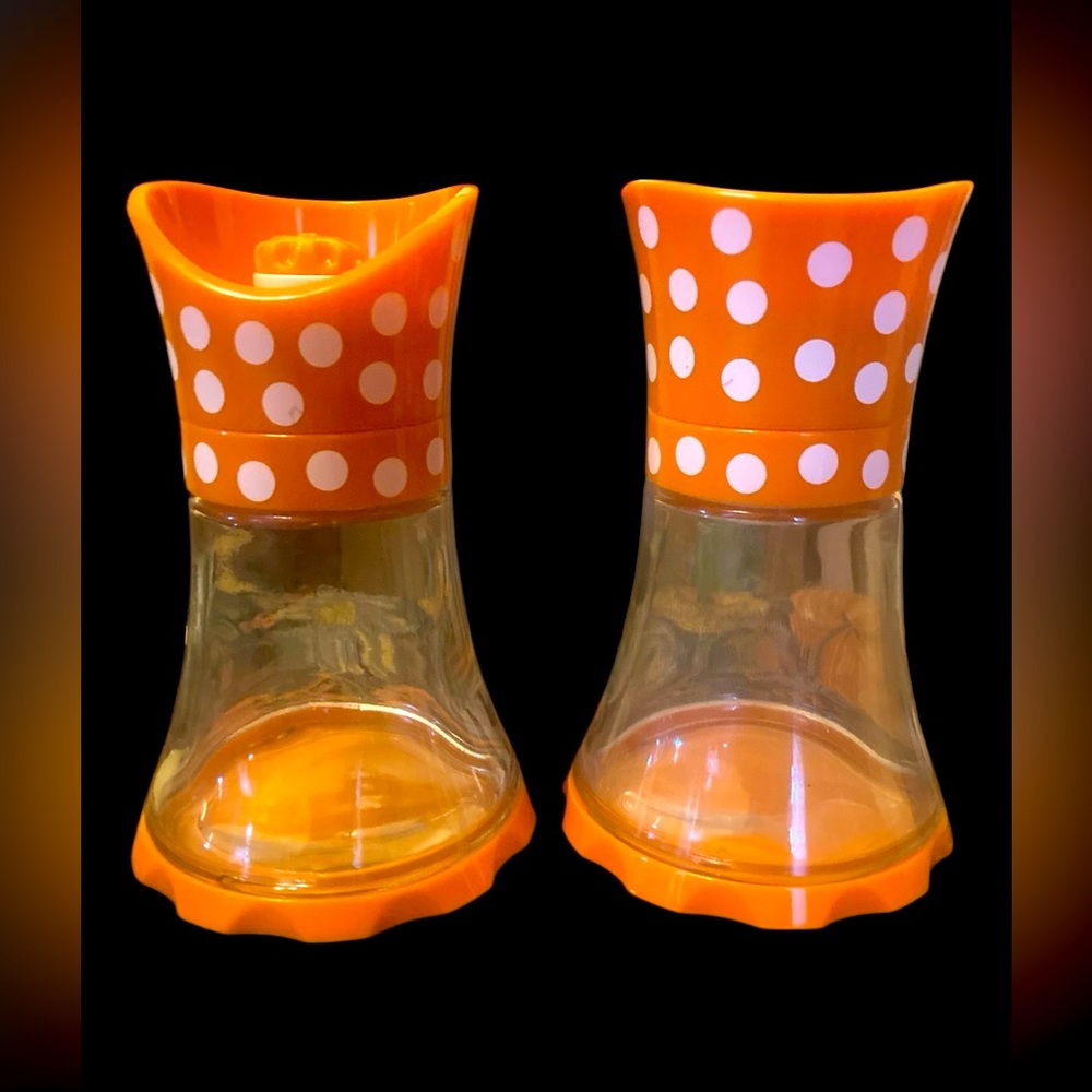 KUHN RIKON Swiss Salt and Pepper grinders
